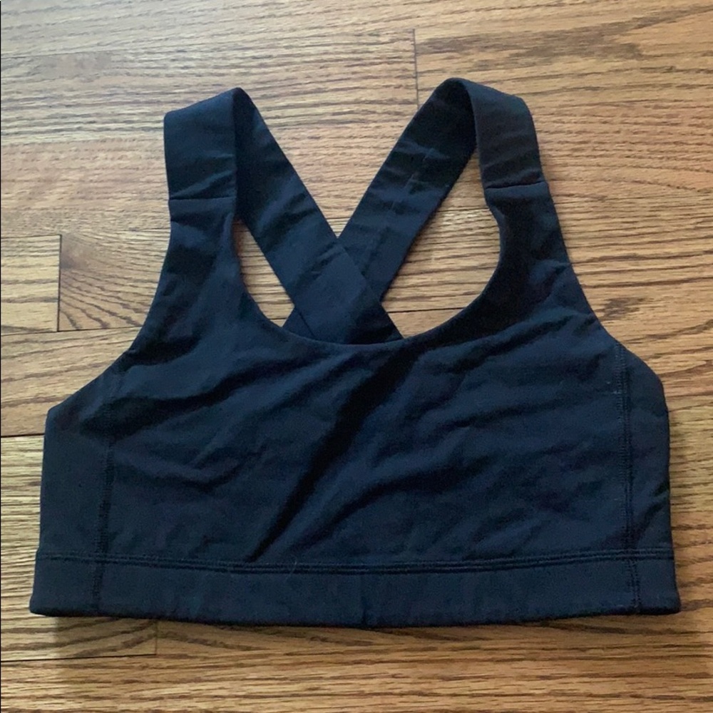 Lululemon sports bra